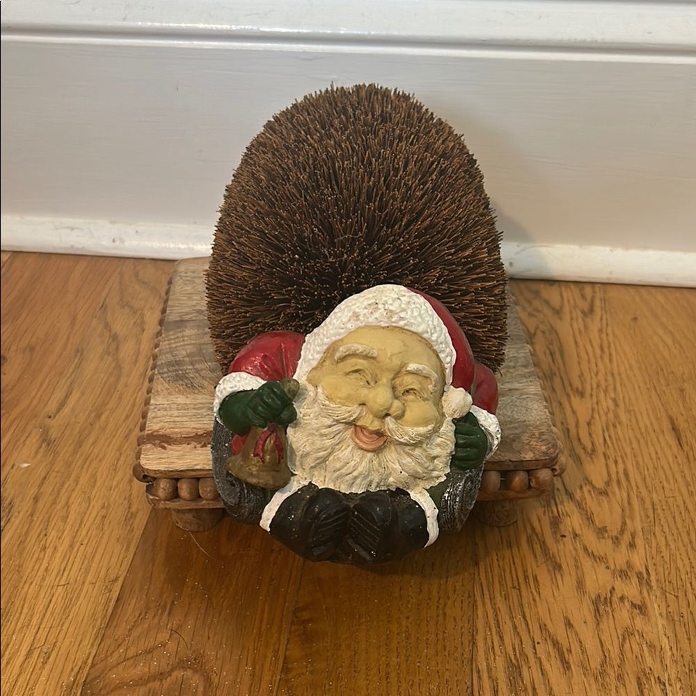 Vintage Santa Claus Boot Brush Coir Shoe Scraper Figurine Christmas Decor 11"